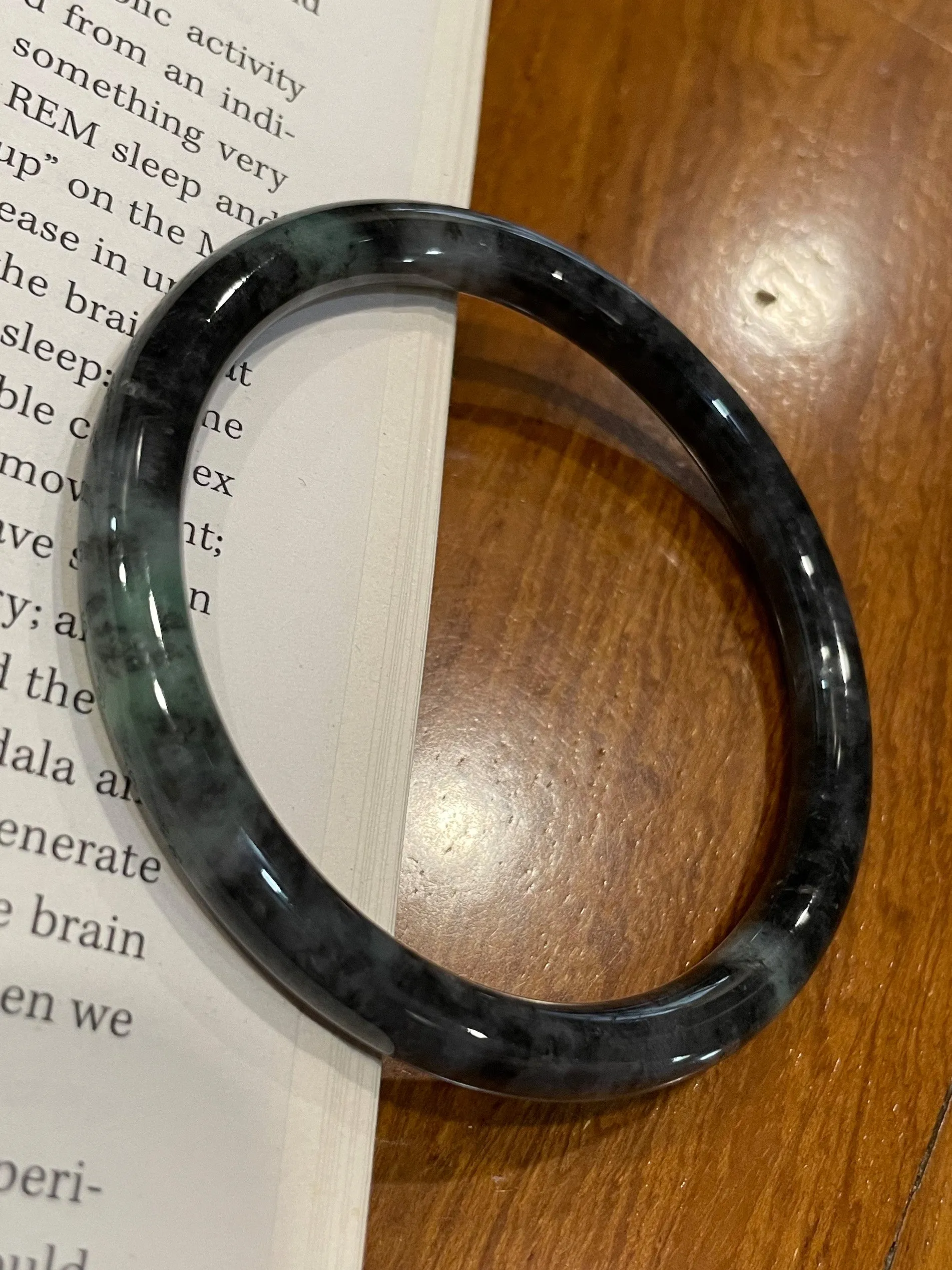 Black Jadeite Bangle | 58mm (NJBA007)