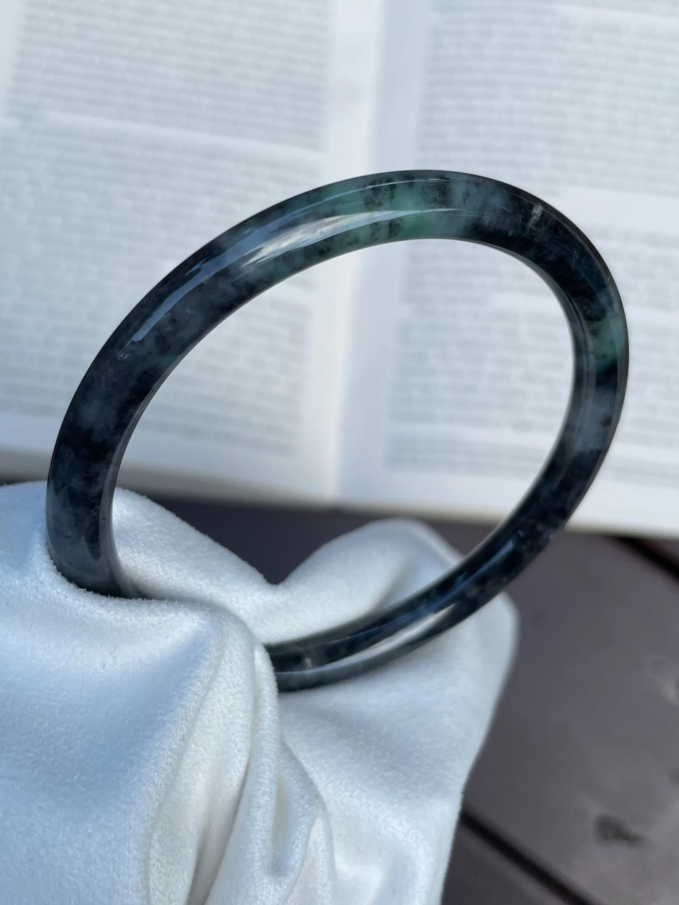 Black Jadeite Bangle | 58mm (NJBA007)
