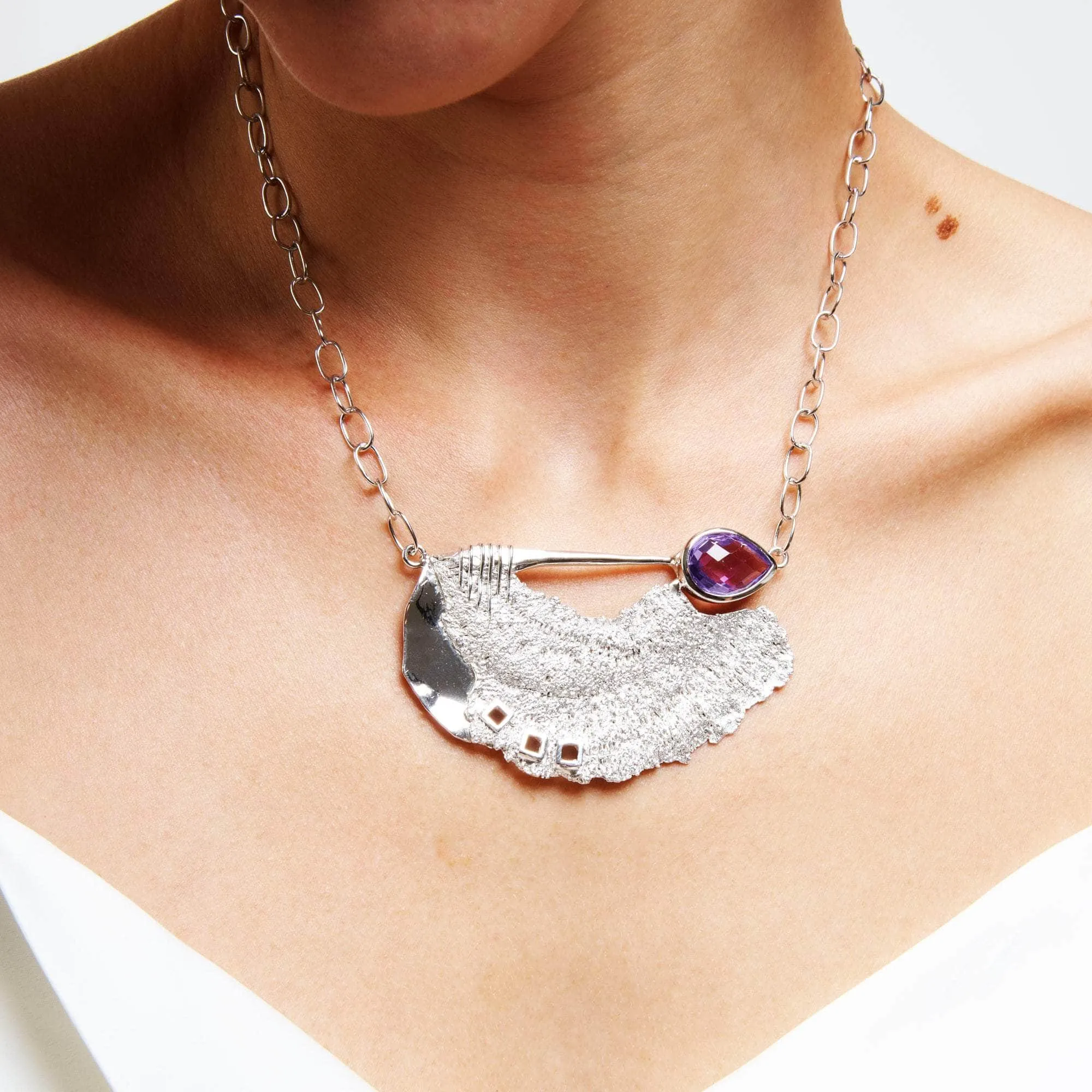 Frais Amethyst Necklace