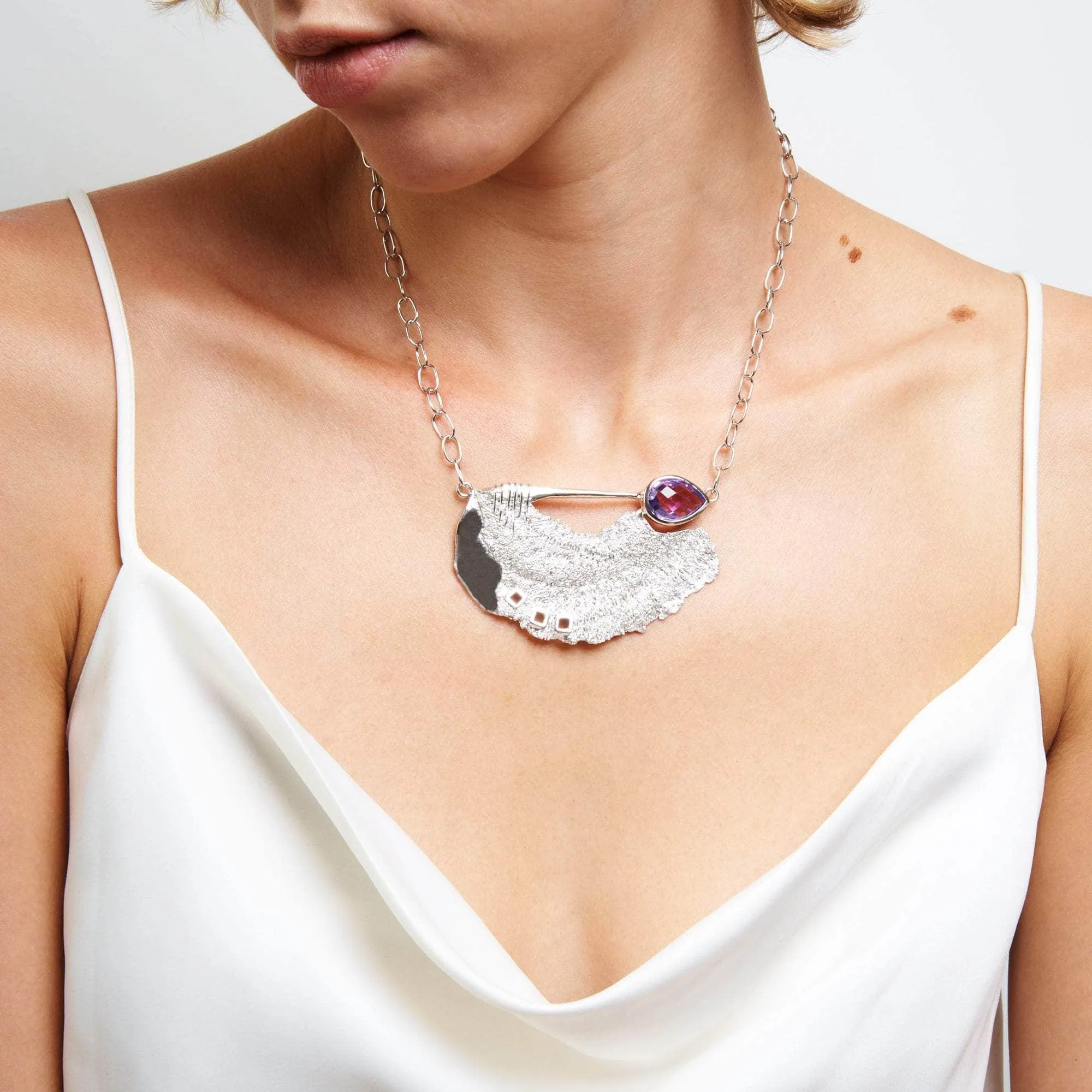 Frais Amethyst Necklace