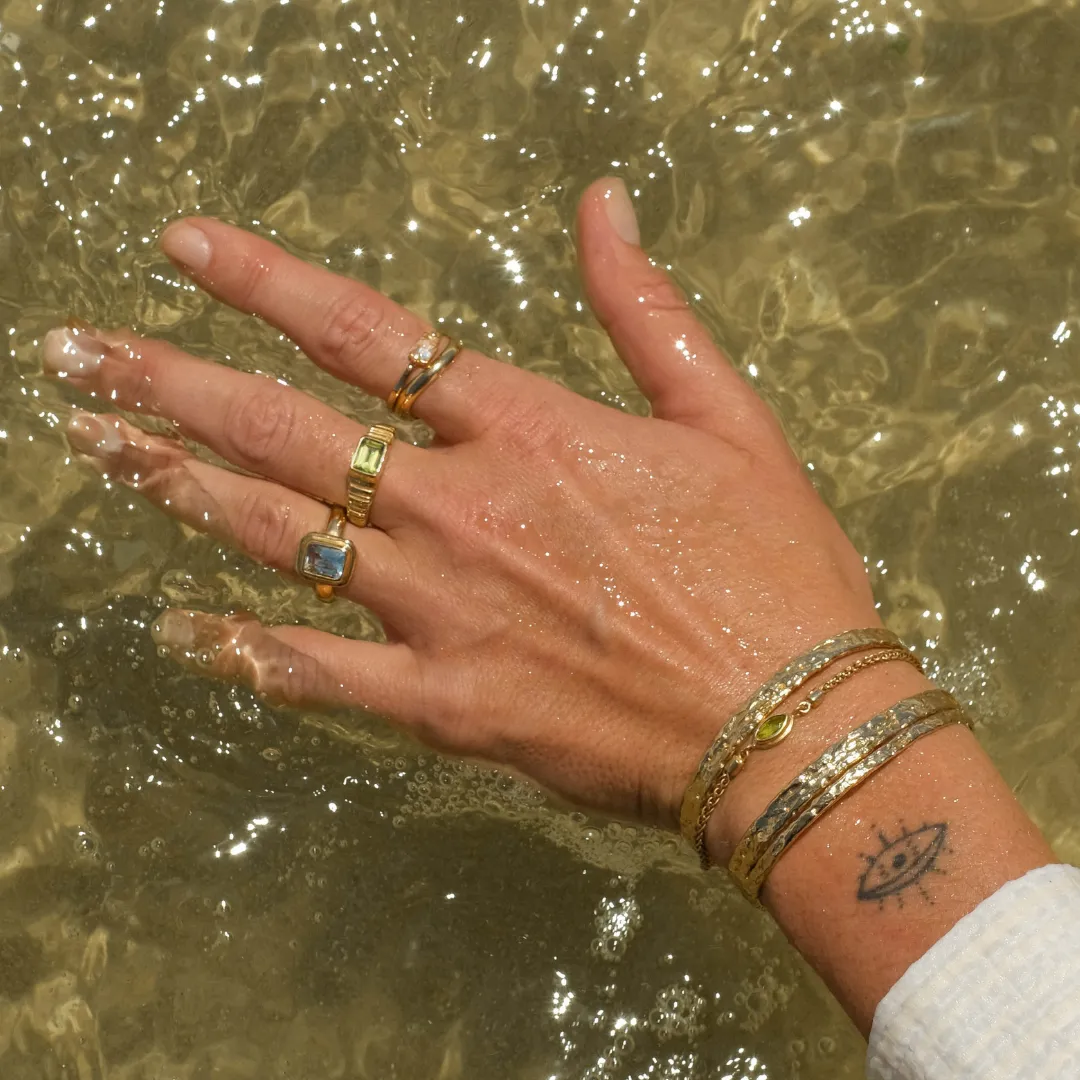 Iris Bracelet, Peridot, Gold