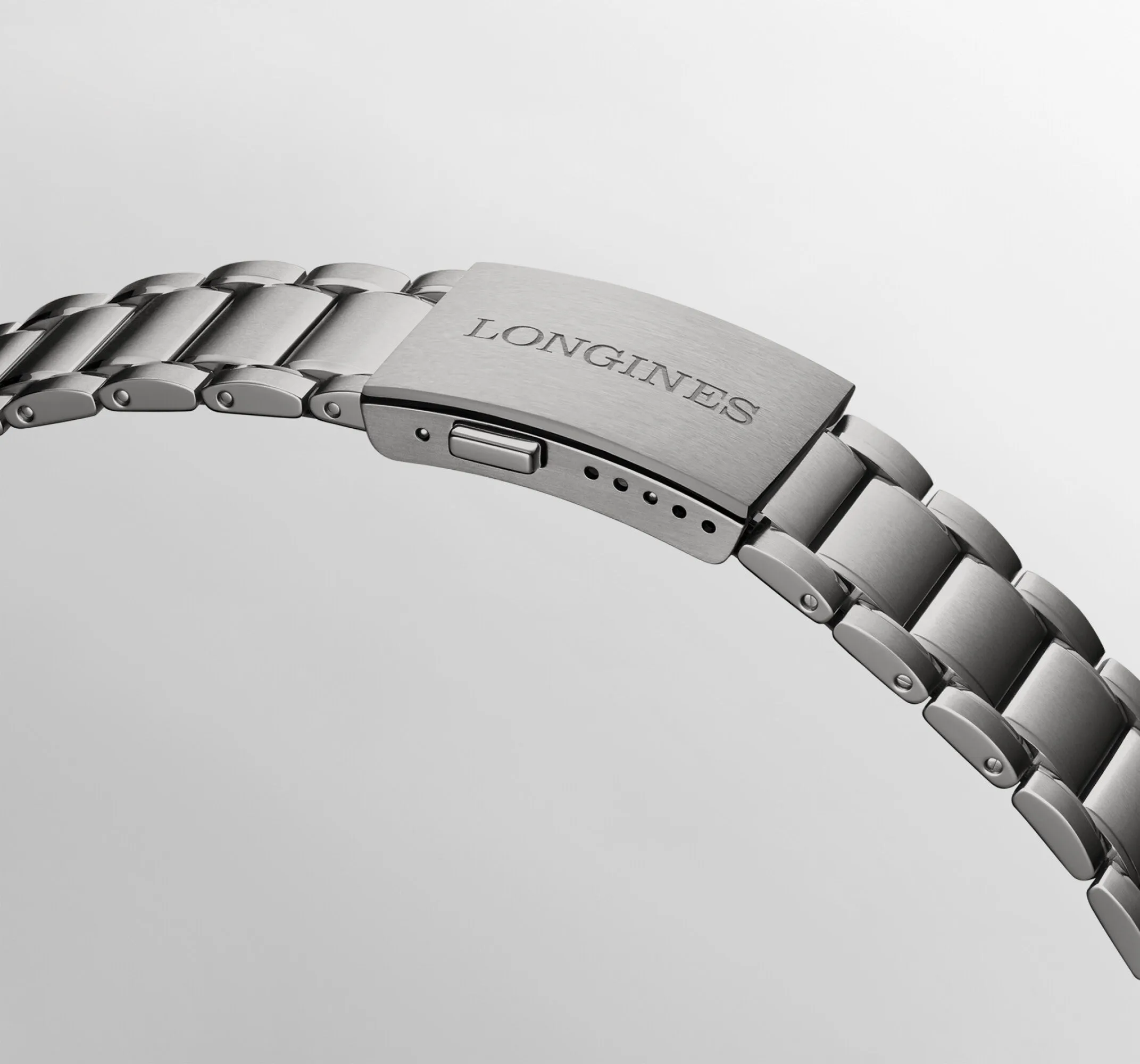 Longines Spirit Zulu Time Titanium 39 mm
