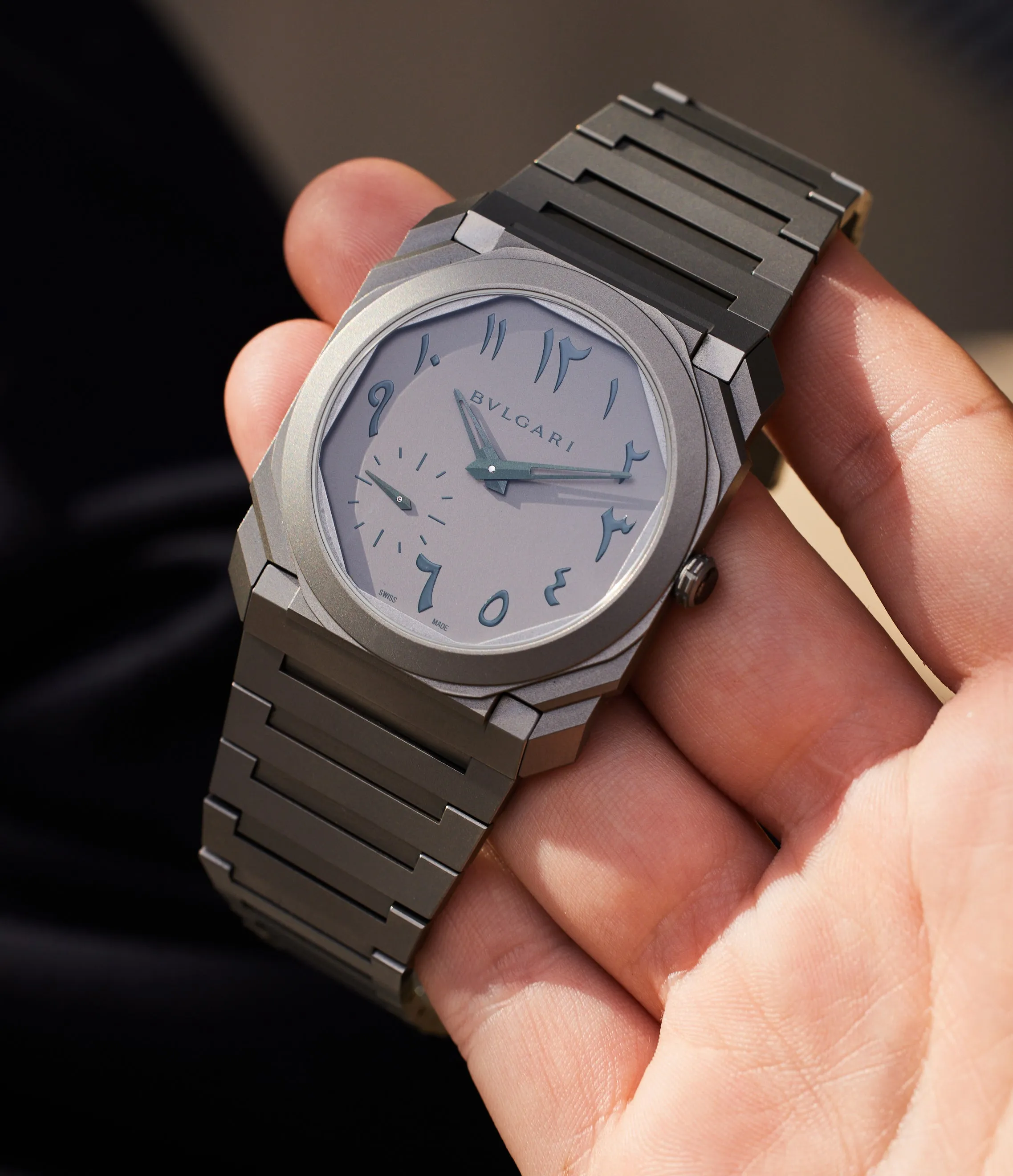 Octo Finissimo | Arabic Numerals | Titanium