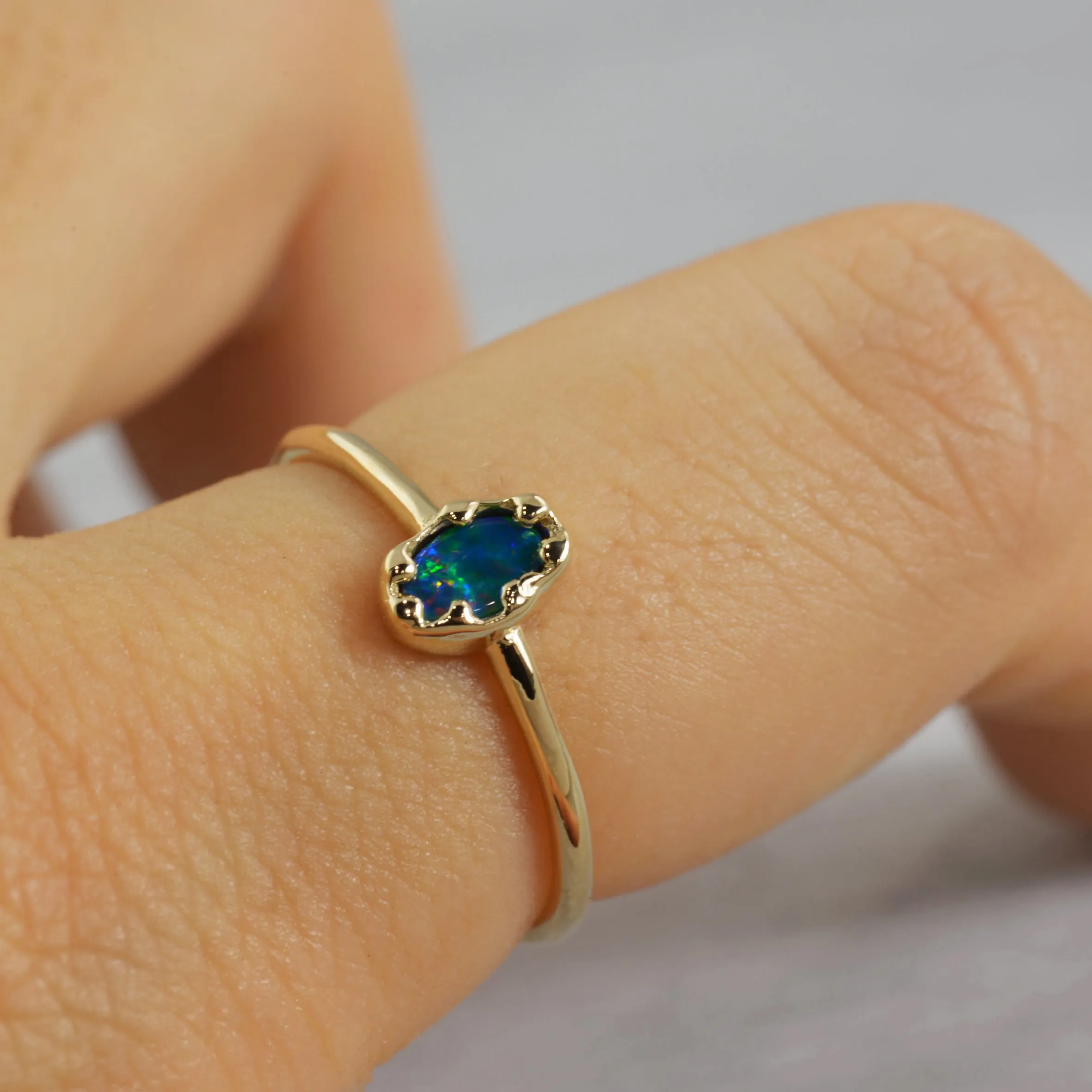 Oval opal mud Ring (5x3mm / doublet opal)