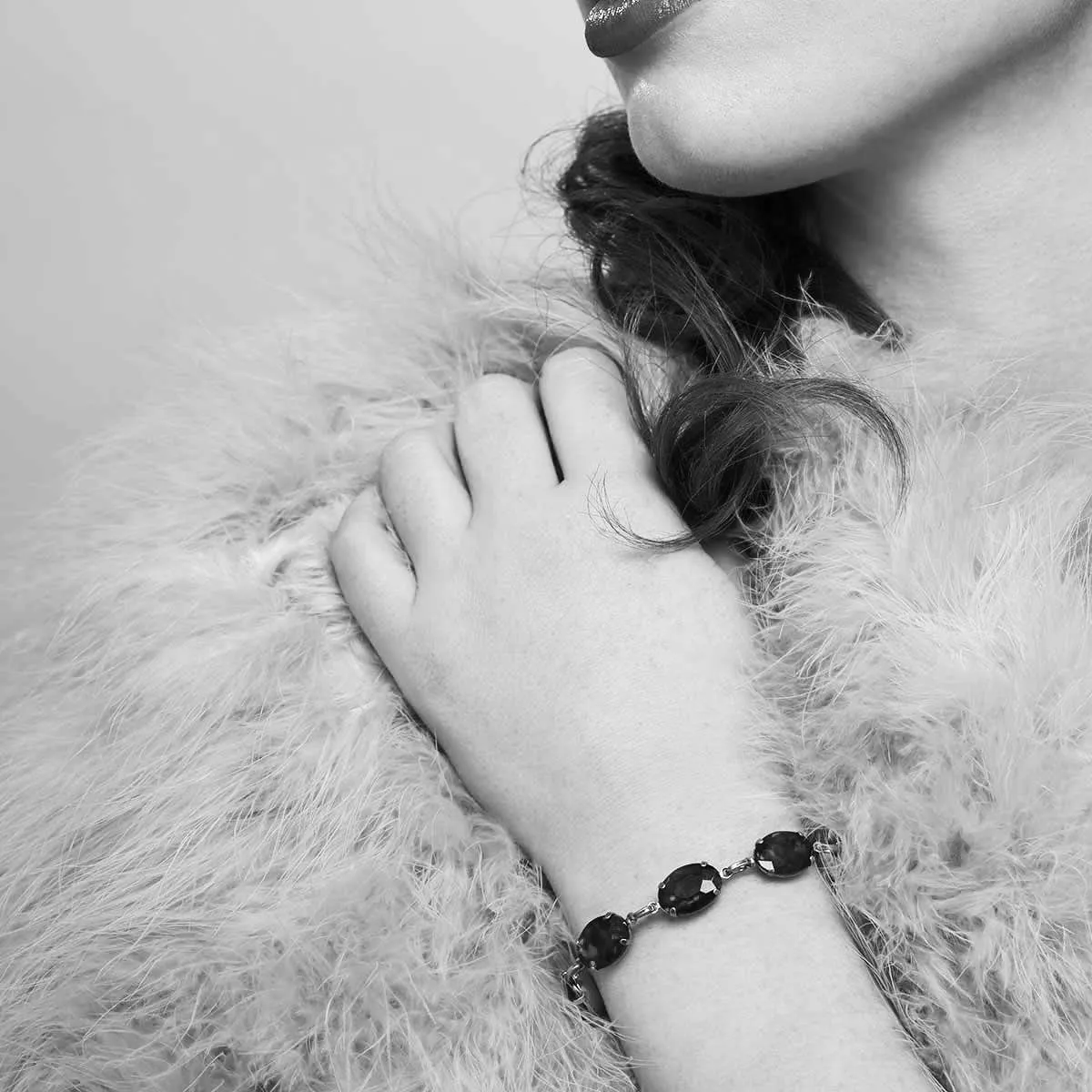 Oval Stone Bracelet (White Opal)