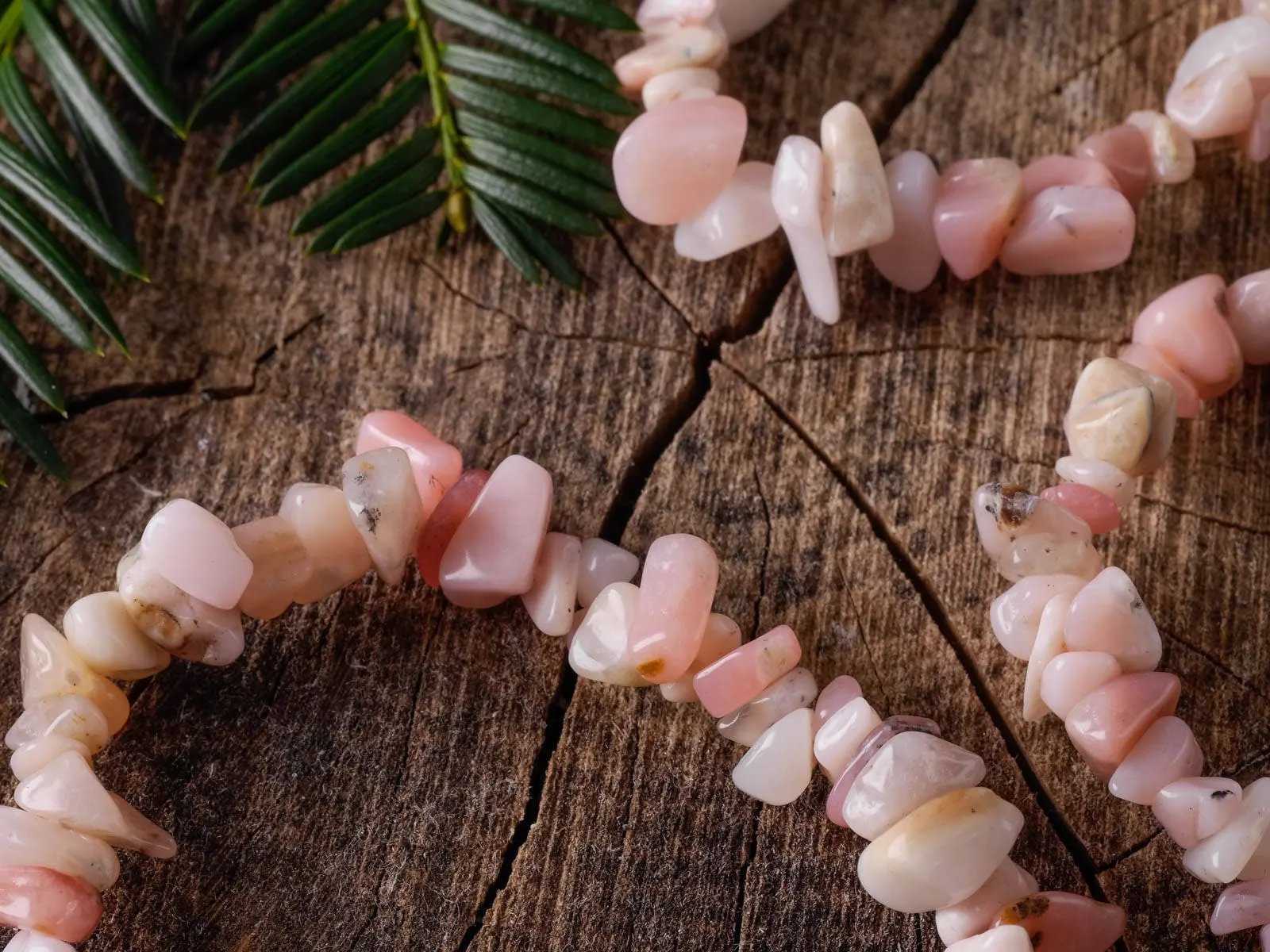 Peruvian PINK OPAL Crystal Bracelet - Chip Beads - Beaded Bracelet, Handmade Jewelry, Healing Crystal Bracelet, E0642