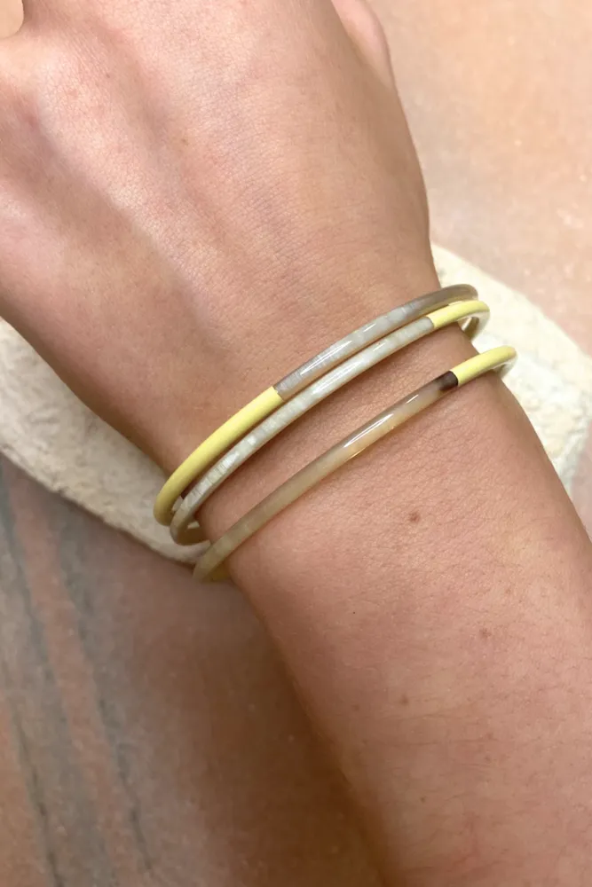 Resin Contrast Bracelet