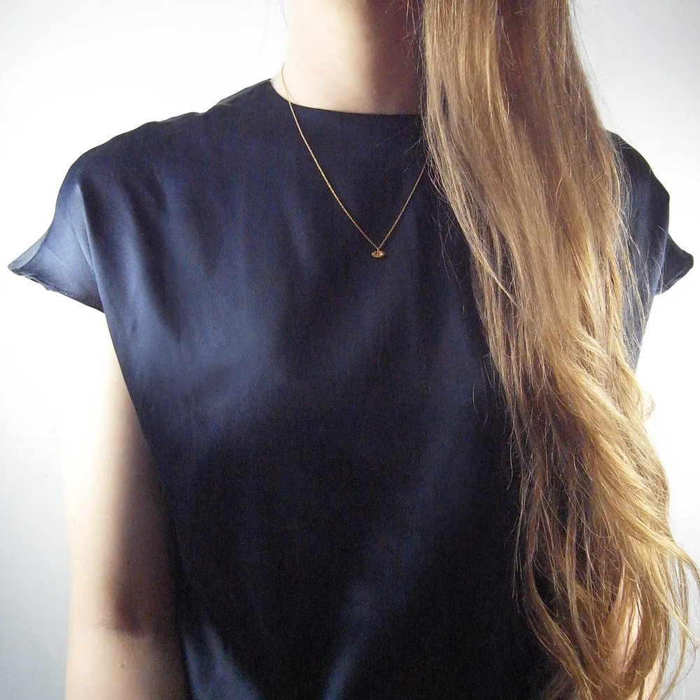 Tiny Eye Necklace Gold